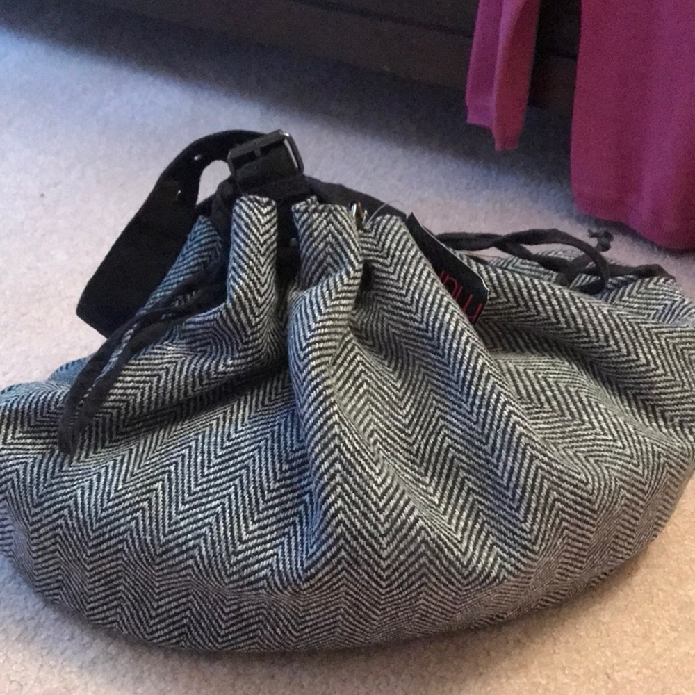 Houndstooth pocketbook